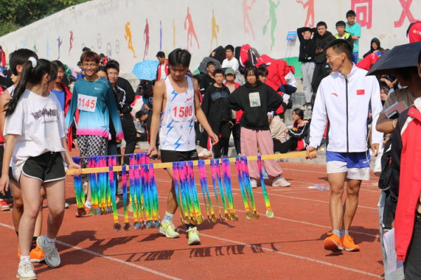 常德德才科技職業(yè)學(xué)校,常德招生就業(yè),電子商務(wù)專(zhuān)業(yè)學(xué)校,專(zhuān)業(yè)學(xué)校報(bào)考哪里好 常德德才科技職業(yè)學(xué)校,常德招生就業(yè),電子商務(wù)專(zhuān)業(yè)學(xué)校,專(zhuān)業(yè)學(xué)校報(bào)考哪里好